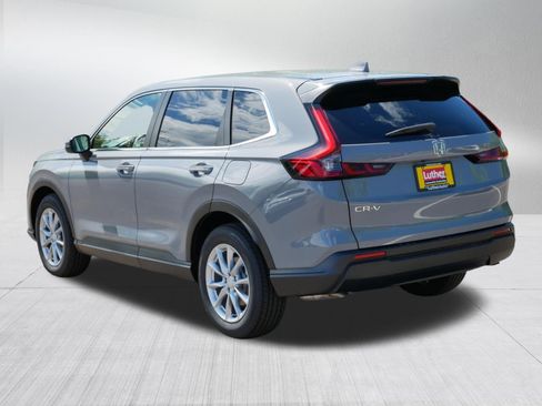 Used 2026 Honda CR-V EX image 5