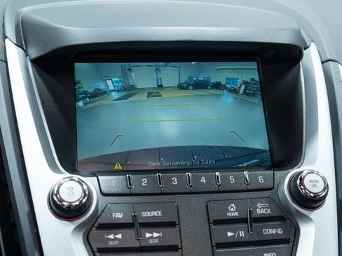 Used 2017 GMC Terrain SLT w/ Open Road Package FWD image 18