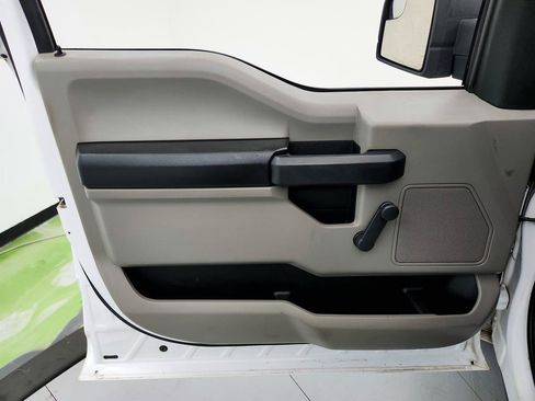 Used 2016 Ford F150 XL RWD image 19