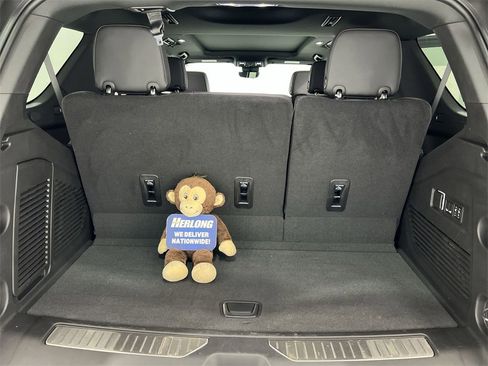 New 2024 Chevrolet Tahoe High Country image 25