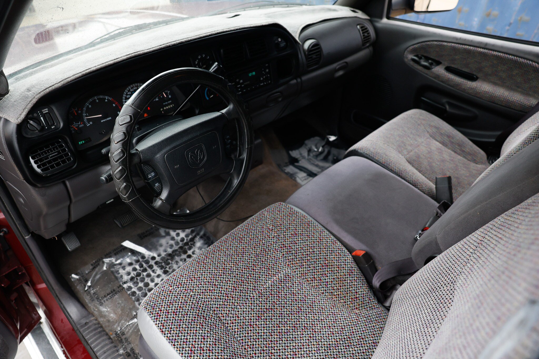 Used 2001 Dodge Ram 2500 Truck 2WD Quad Cab image 6