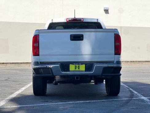 Used 2018 Chevrolet Colorado W/T image 4