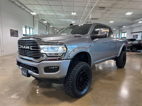 Used 2024 RAM 2500 Laramie w/ Safety Group AWD/4WD image 3