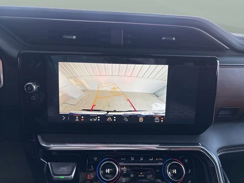 Used 2024 GMC Sierra 1500 Denali Ultimate image 20