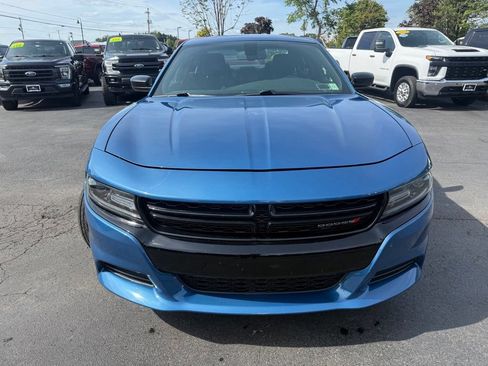 Used 2020 Dodge Charger SXT w/ Driver Convenience Group AWD/4WD image 2