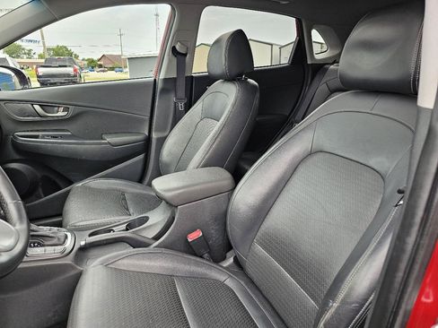 Used 2019 Hyundai Kona Ultimate FWD image 7