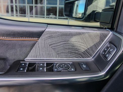 Used 2024 Ford F350 Platinum image 14