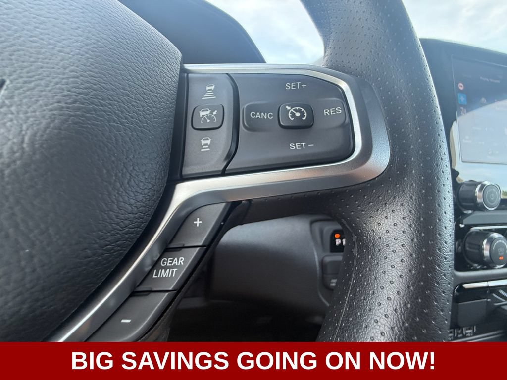 New 2026 RAM 1500 Express AWD/4WD image 16