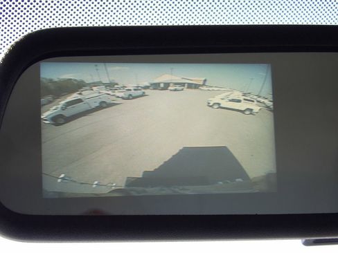 Used 2018 Chevrolet Express 3500 w/ Driver Convenience Package image 24