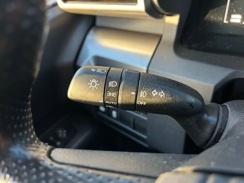 Certified 2025 Toyota Tacoma SR5 image 22