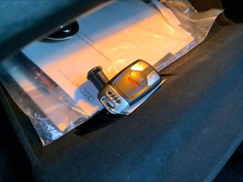 Used 2017 Audi A4 2.0T allroad Premium Plus w/ Premium Plus Package image 12