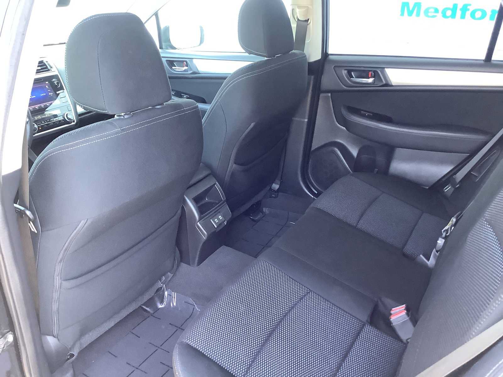 Used 2019 Subaru Outback 2.5i Premium AWD/4WD image 12