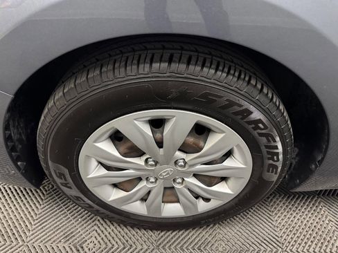 Used 2020 Hyundai Accent SE image 21