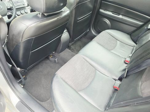 Used 2009 MAZDA MAZDA6 i Touring w/ Moonroof & Bose Pkg FWD image 10