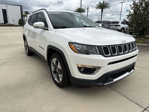 Used 2021 Jeep Compass Limited image 12