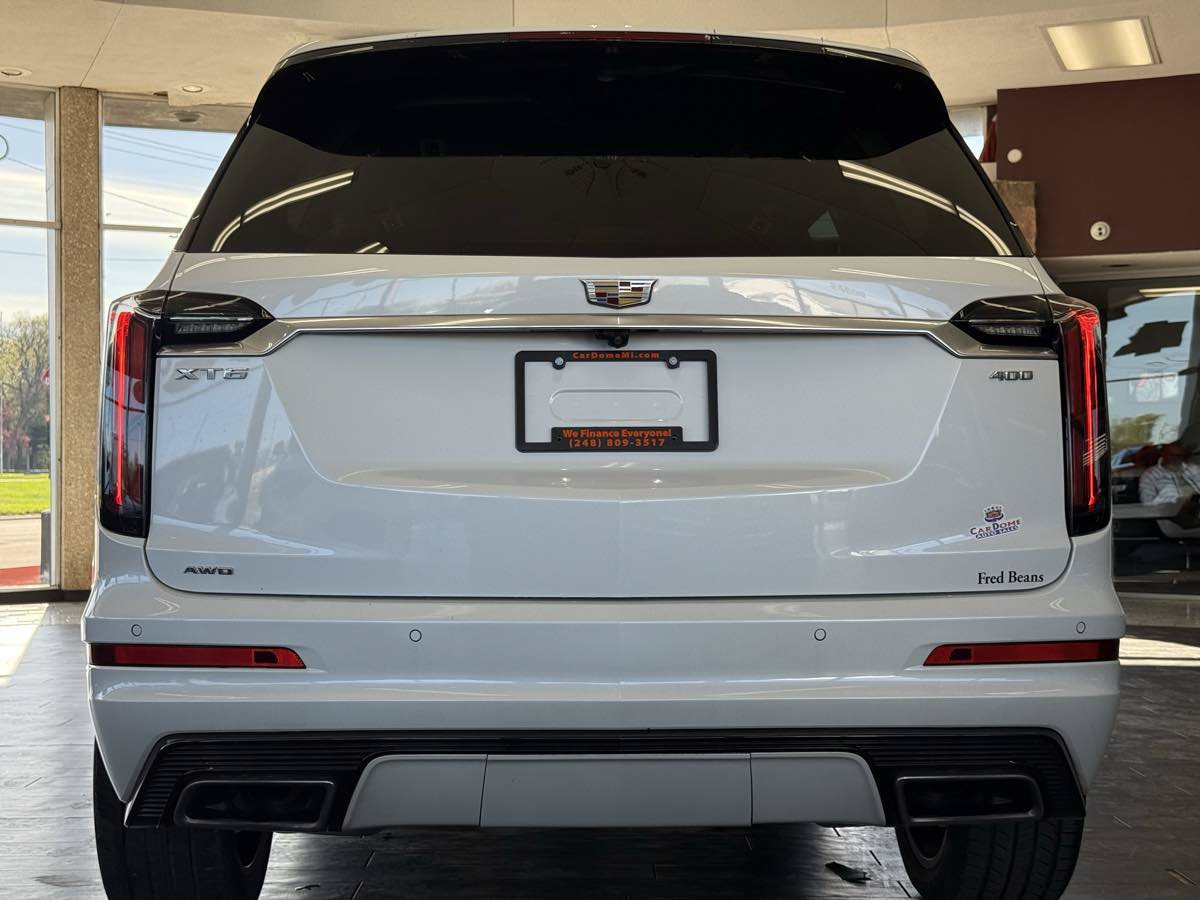 Used 2023 Cadillac XT6 Sport AWD/4WD image 10