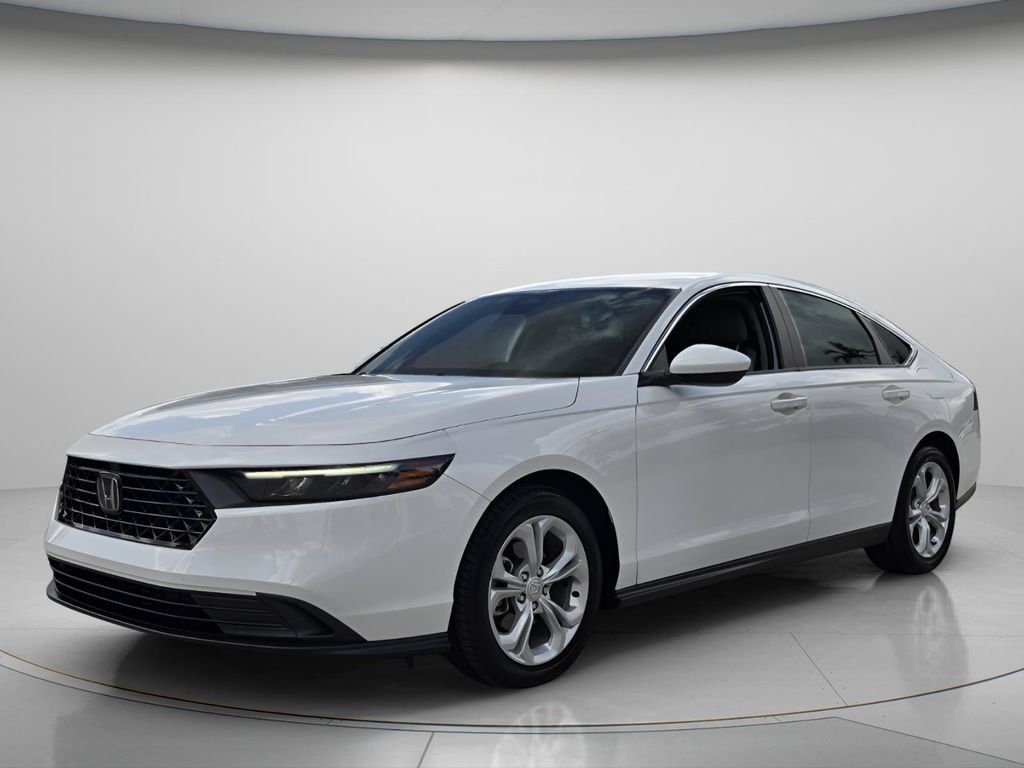 Used 2024 Honda Accord LX image 9