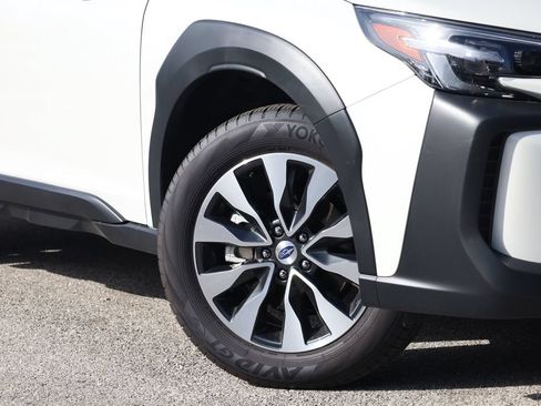 Certified 2025 Subaru Outback Touring w/ Tech Package 3 AWD/4WD image 3