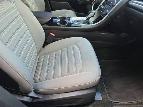 Used 2016 Ford Fusion S FWD image 23
