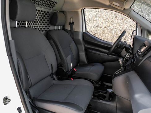 Used 2019 Nissan NV200 S w/ Cruise Control Package image 33