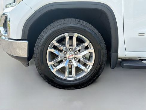 Used 2021 GMC Sierra 1500 SLT w/ SLT Premium Plus Package AWD/4WD image 37