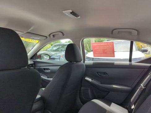 Certified 2024 Nissan Sentra SV FWD image 31