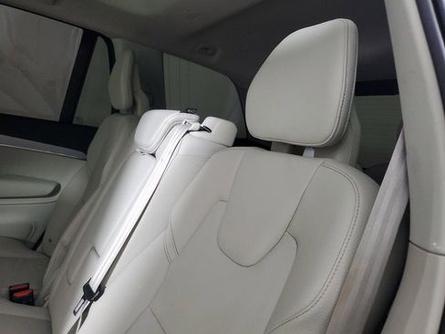 Certified 2023 Volvo XC90 B5 Core w/ Protection Package Premier AWD/4WD image 15