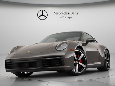 Used 2022 Porsche 911 Carrera S RWD image 6