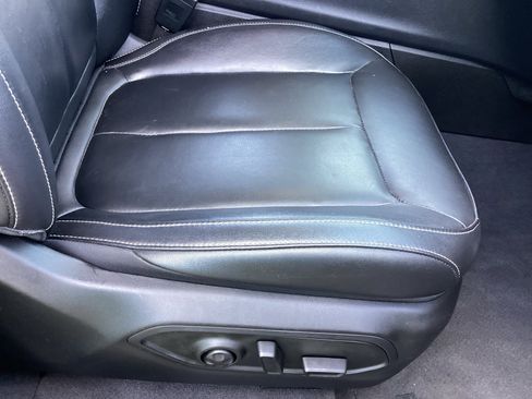 Used 2021 Jeep Grand Cherokee L Limited image 19