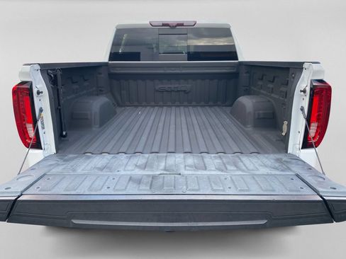 Used 2022 GMC Sierra 1500 AT4 w/ AT4 Premium Package AWD/4WD image 25