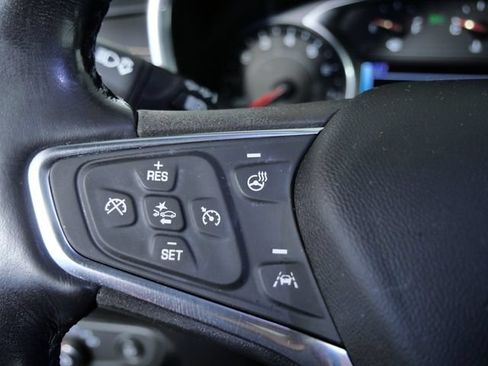 Used 2018 Chevrolet Equinox Premier AWD/4WD image 27