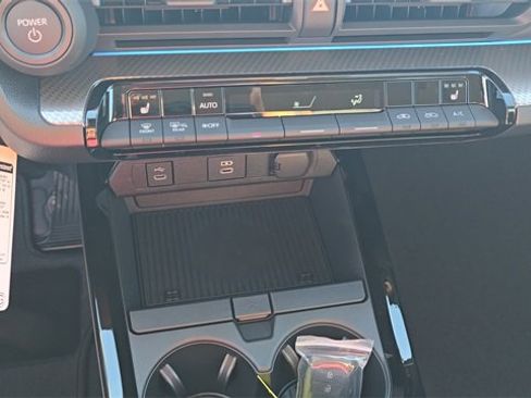 New 2026 Toyota Prius XLE image 21