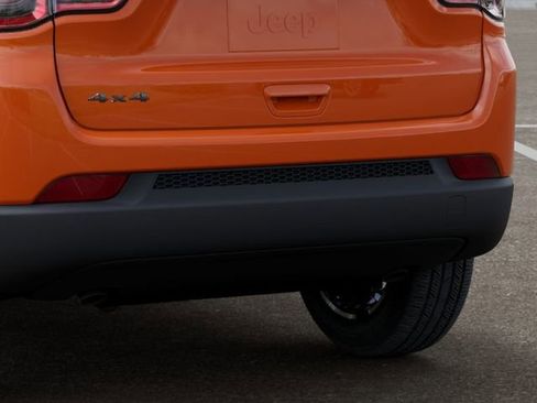 New 2026 Jeep Compass Latitude AWD/4WD image 13