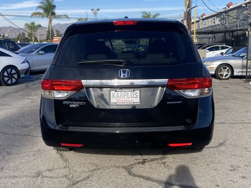 Used 2016 Honda Odyssey SE image 9