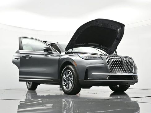 Used 2025 Lincoln Corsair FWD image 48