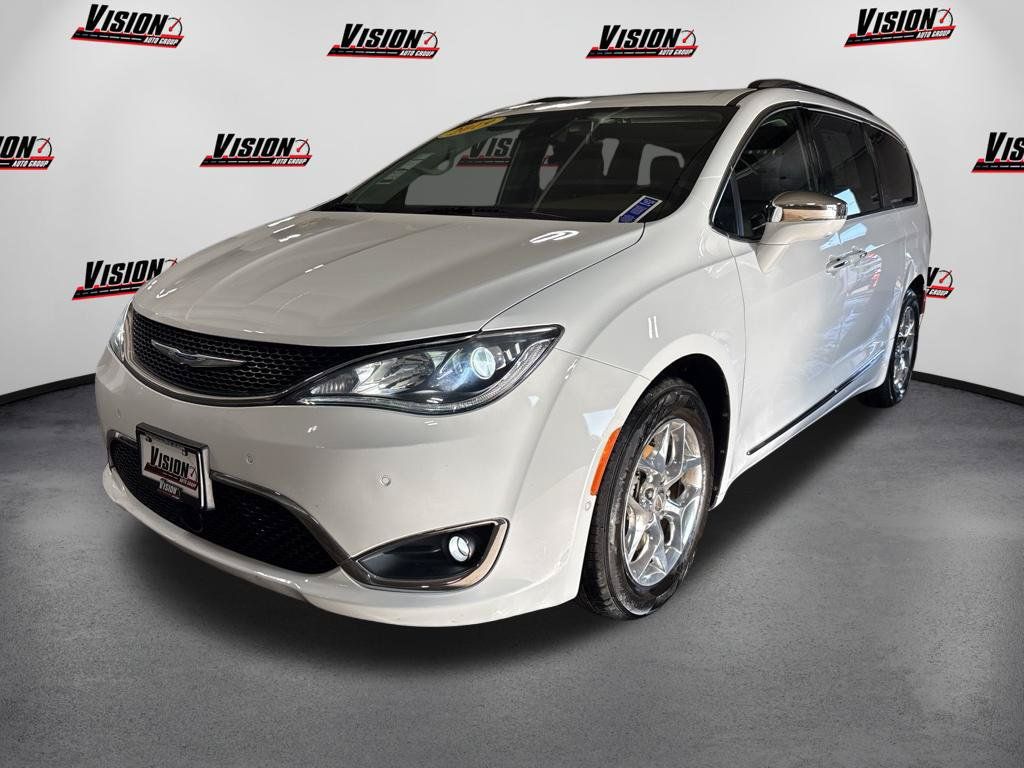 Used 2019 Chrysler Pacifica Limited FWD 360° Tour