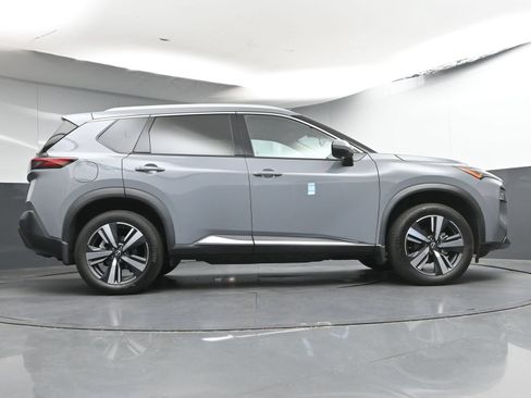 Certified 2023 Nissan Rogue SL FWD image 24