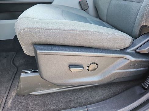 Used 2025 Ford F150 XLT w/ Equipment Group 301A Standard image 16