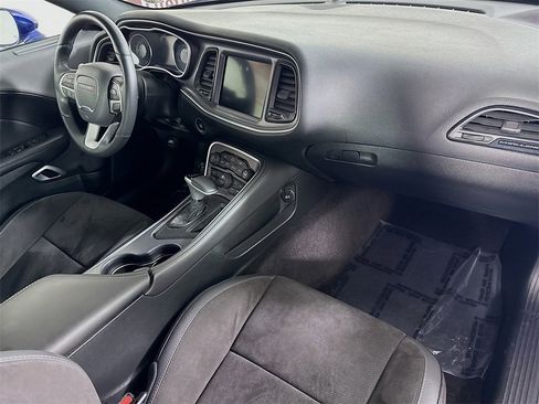 Used 2018 Dodge Challenger R/T Scat Pack w/ Leather Interior Group image 33