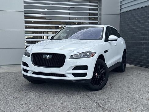 Certified 2020 Jaguar F-PACE Prestige AWD/4WD image 1