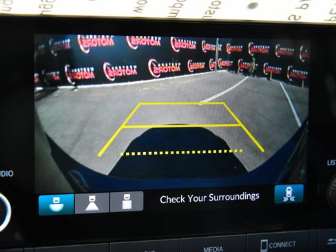 Used 2025 Honda Civic Sport image 18