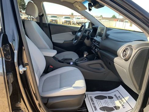 Used 2023 Hyundai Kona SEL AWD/4WD image 26