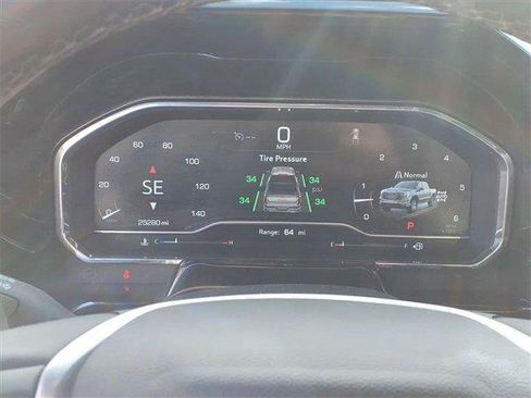 Used 2025 GMC Sierra 1500 SLT w/ SLT Premium Plus Package image 17