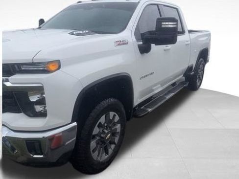 Used 2024 Chevrolet Silverado 2500 LT w/ All Star Edition AWD/4WD image 1