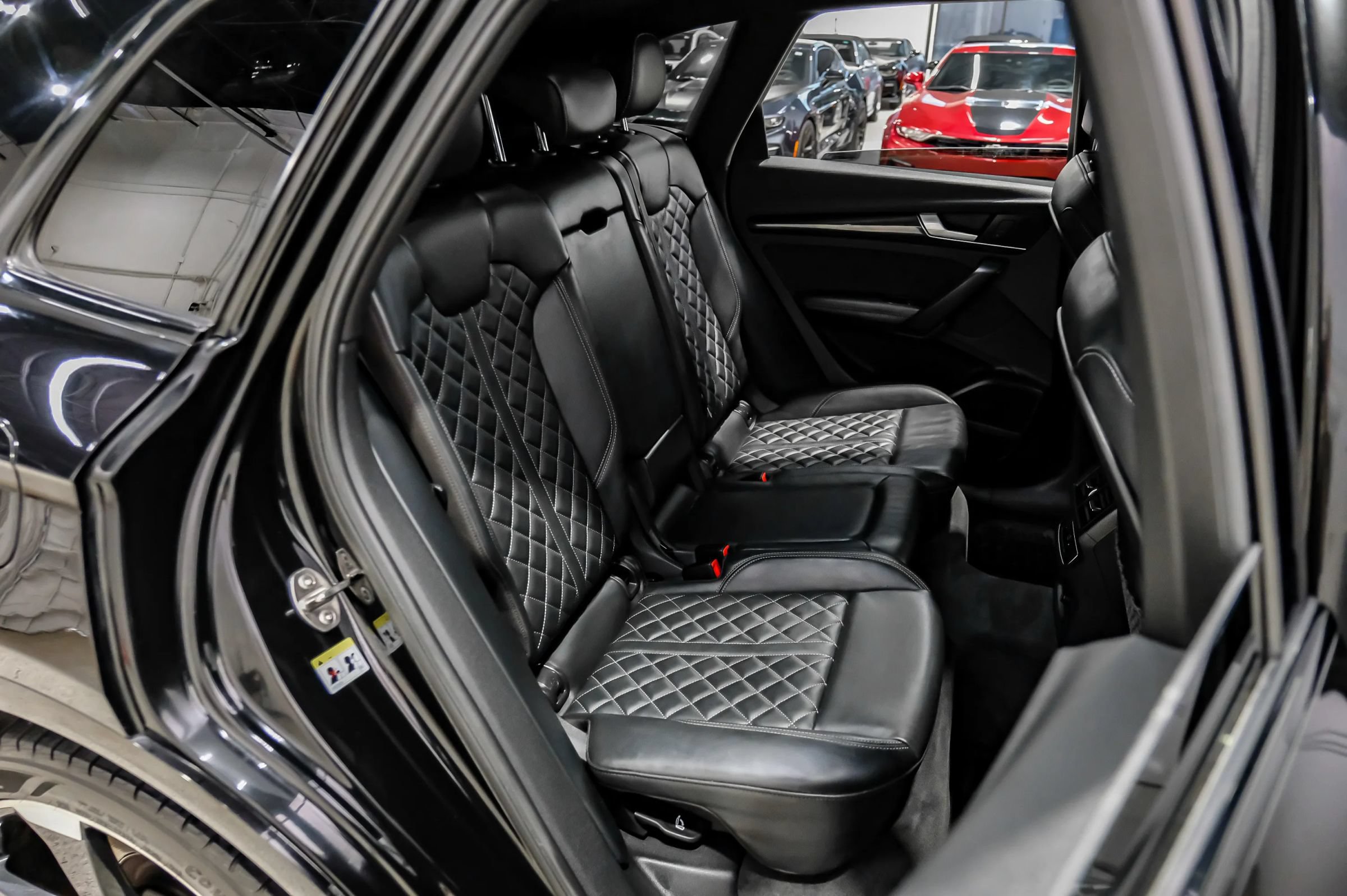 Used 2020 Audi SQ5 Prestige AWD/4WD image 47