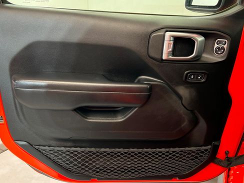 Used 2019 Jeep Wrangler Unlimited Rubicon image 14