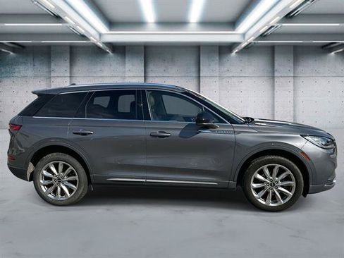 Used 2022 Lincoln Corsair AWD w/ Premium Package image 24