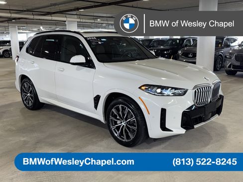 Certified 2026 BMW X5 xDrive40i AWD/4WD image 1