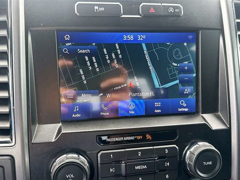 Used 2020 Ford F150 XLT w/ Equipment Group 302A Luxury AWD/4WD image 14