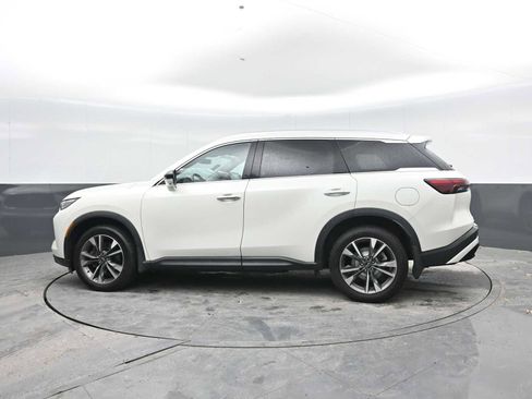 Used 2023 INFINITI QX60 Luxe w/ Cargo Package AWD/4WD image 3